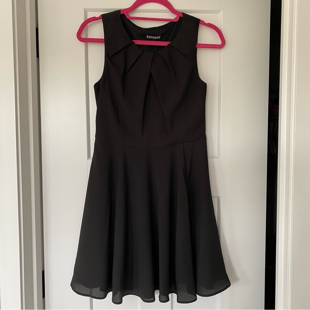 Express Key Hole Mini Dress